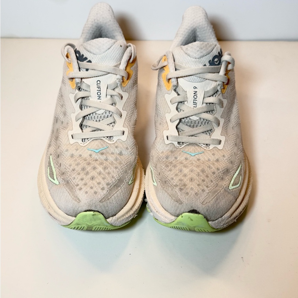 Hoka Clifton 9 Size 7 - Picture 3 of 8